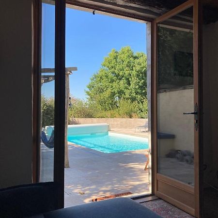 Rustic Cottage With Stunning Swimming Pool Saint-Front  Dış mekan fotoğraf